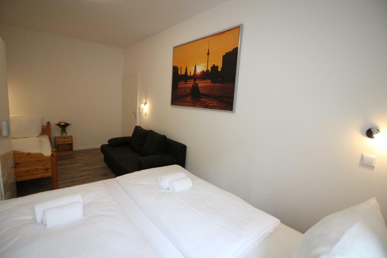 Apartments Tempelhof เบอร์ลิน ภายนอก รูปภาพ