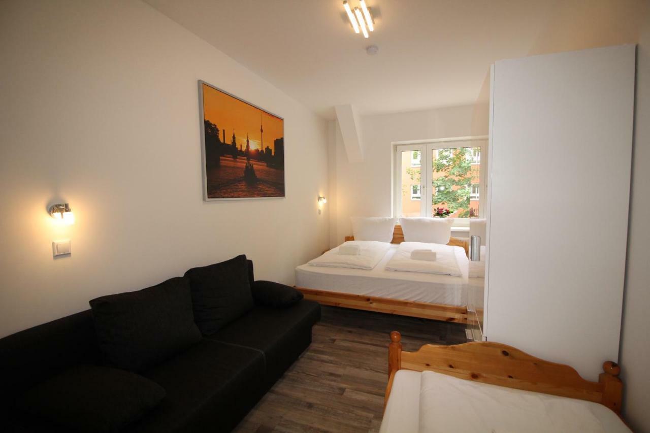 Apartments Tempelhof เบอร์ลิน ภายนอก รูปภาพ
