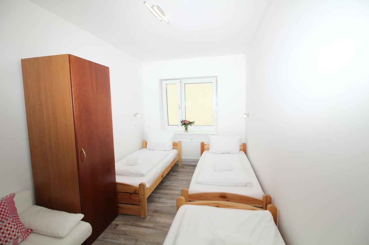 Apartments Tempelhof เบอร์ลิน ภายนอก รูปภาพ