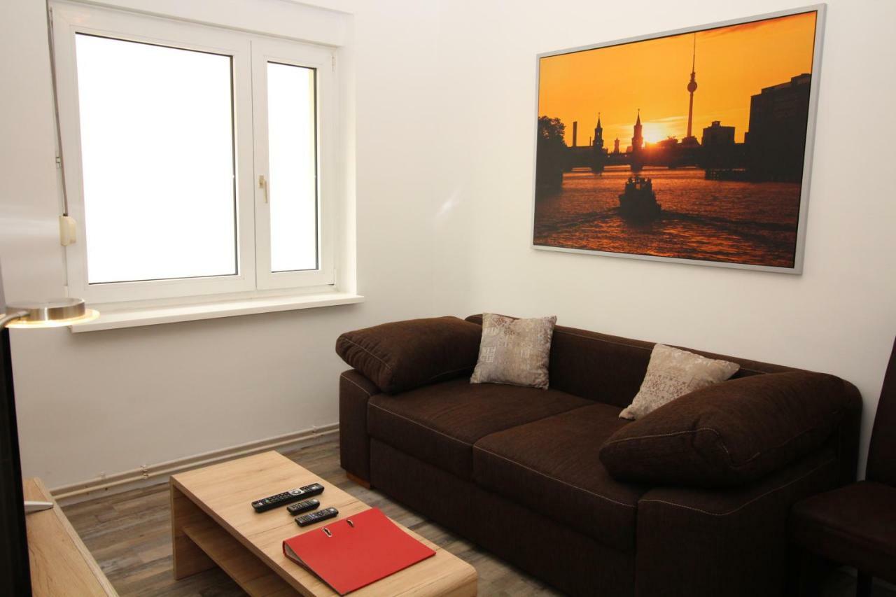 Apartments Tempelhof เบอร์ลิน ภายนอก รูปภาพ
