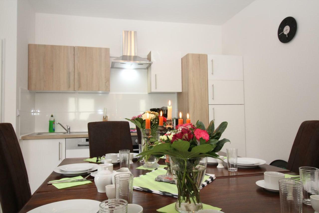 Apartments Tempelhof เบอร์ลิน ภายนอก รูปภาพ