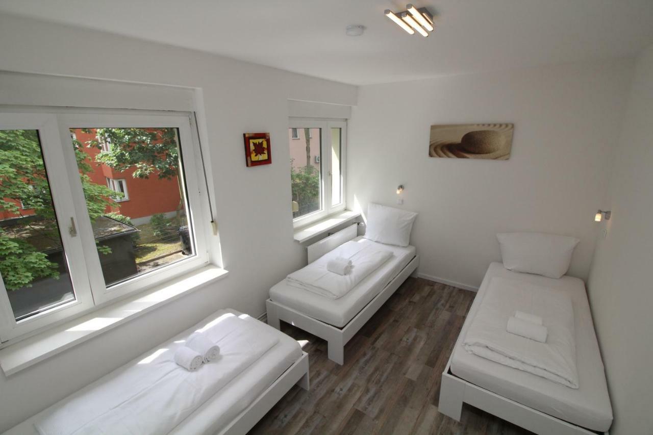 Apartments Tempelhof เบอร์ลิน ภายนอก รูปภาพ