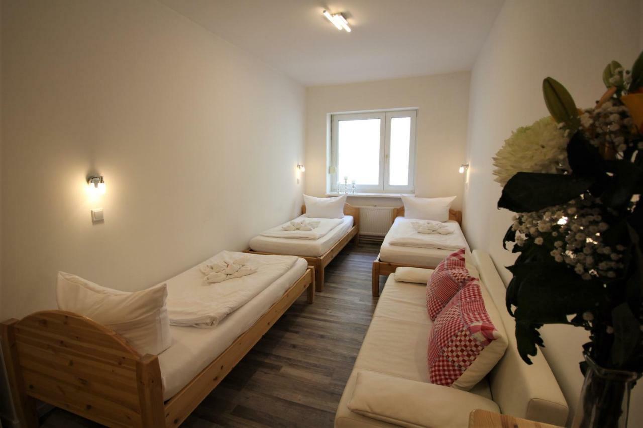 Apartments Tempelhof เบอร์ลิน ภายนอก รูปภาพ
