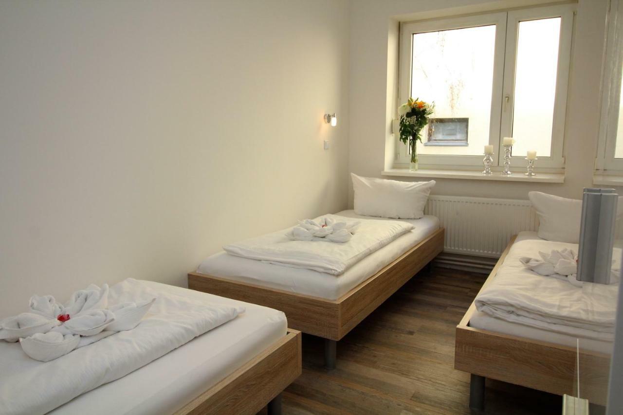 Apartments Tempelhof เบอร์ลิน ภายนอก รูปภาพ